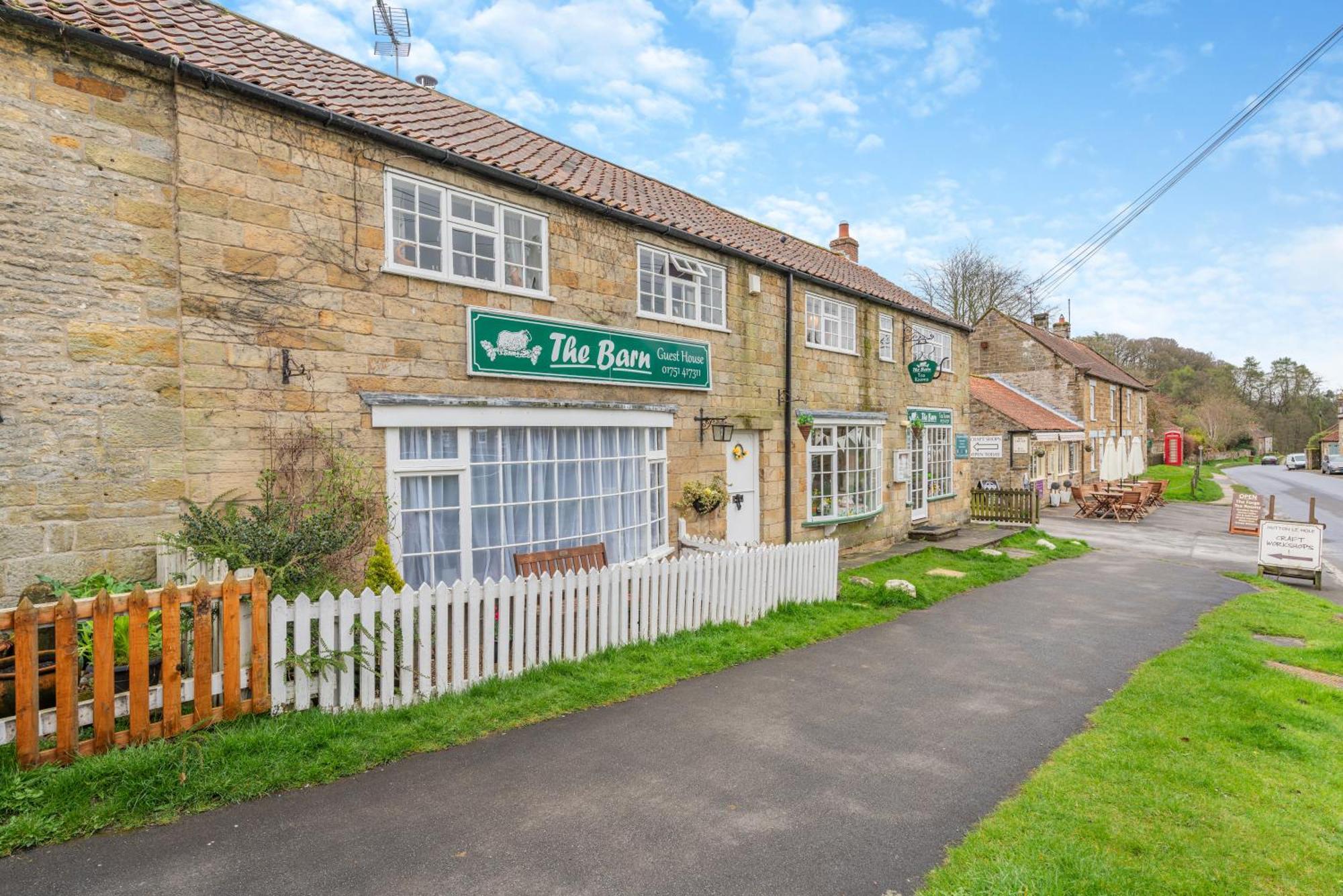 The Barn Guest House And Tearoom Hutton le Hole Exterior foto